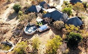 Livingstone Bush Lodge, Mabalingwe